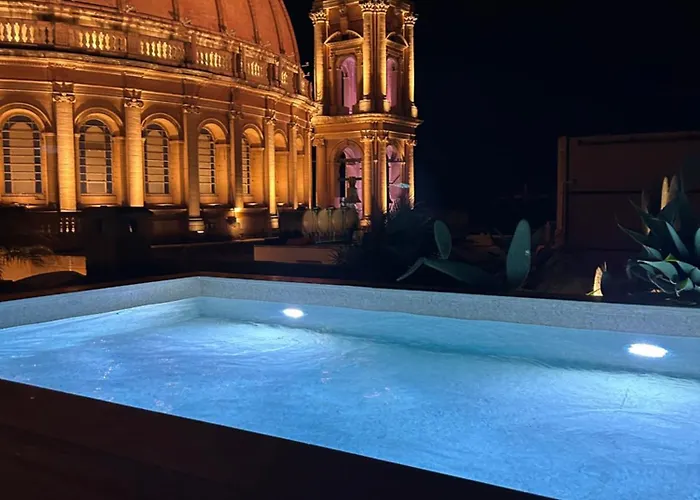 Apartment Old Theatre - Capri Valletta